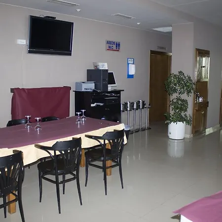 Costa Blanca فندق 2*